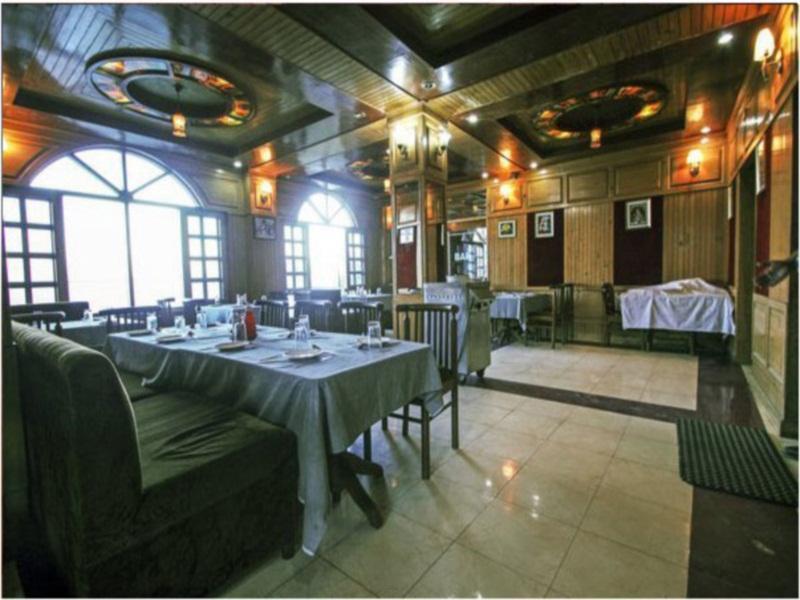 Galleu Hill Resort Shimla Eksteriør billede